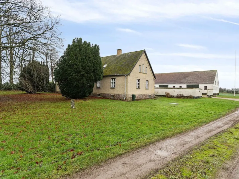 Billede 2 af 5 Star Holiday Home in Holbaek
