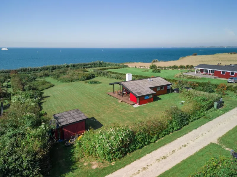 Billede 9 af Magnificent house with splendid view to the sea