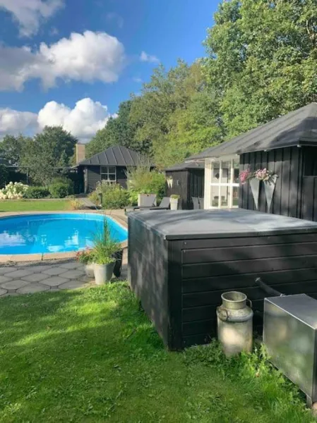Billede 9 af Aneks i rolige omgivelser-adgang til pool og sauna