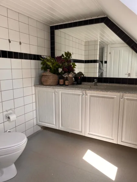 Jonas Hus - Munkgaard photo 3