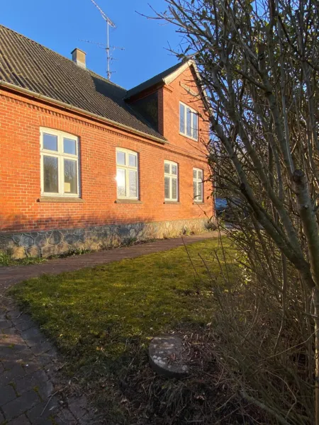 Jonas Hus - Munkgaard photo 17