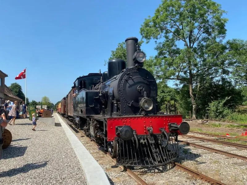 Billede 6 af Idyllisk, historisk byhus ved fjorden i Mariager