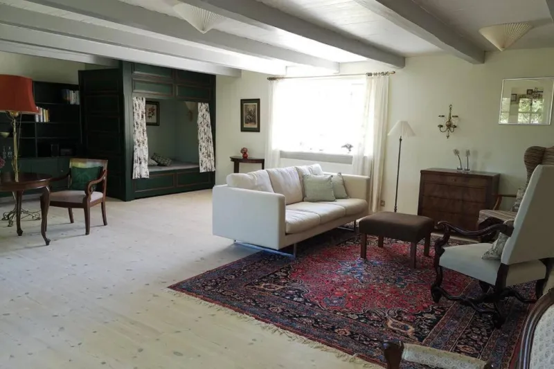 Foxhouse photo 3