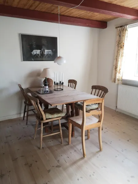 Foxhouse photo 14