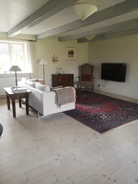 Foxhouse photo 16