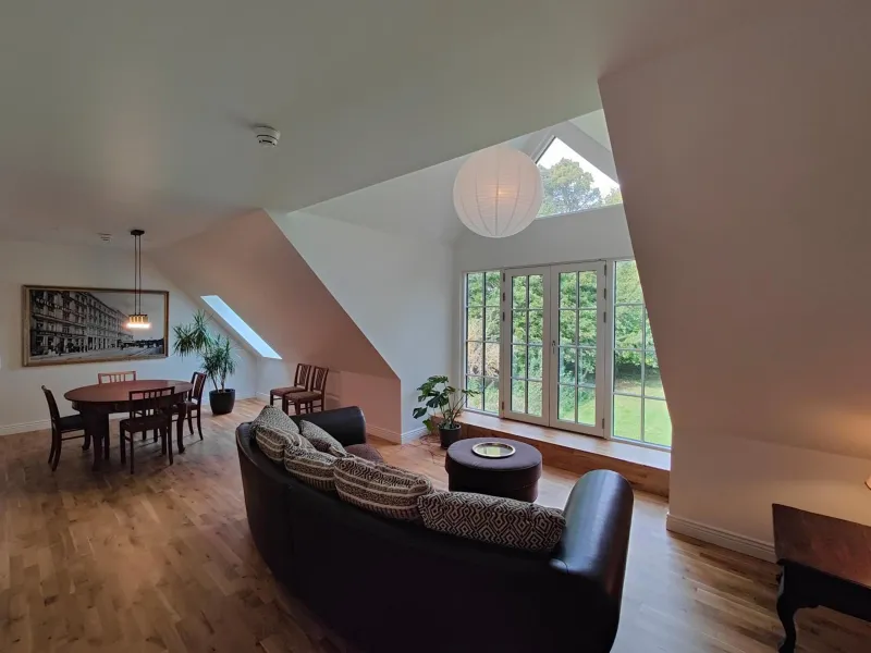 The Old Vicarage photo 13
