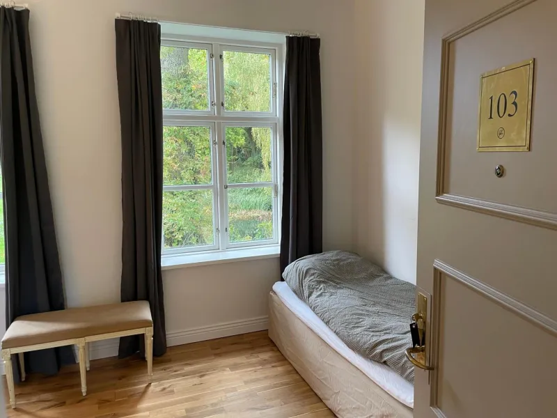 The Old Vicarage photo 27