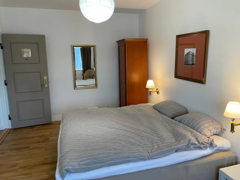 The Old Vicarage photo 47