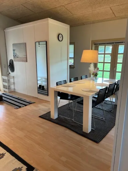 Skøn lejlighed til 4 personer photo 3