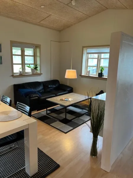 Skøn lejlighed til 4 personer photo 4