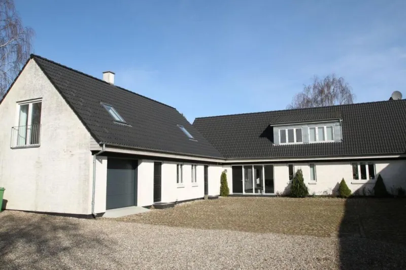Stenbrogård photo 1