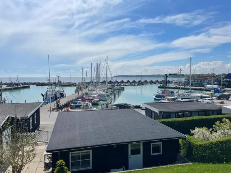 Charming holiday home on the harbour (5 persons) photo 1