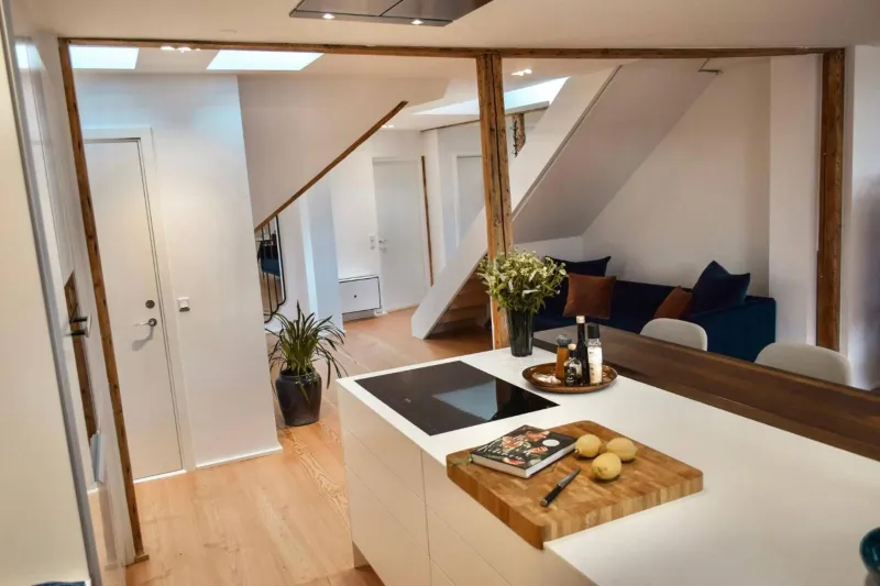 Central Penthouse with Private Rooftop Terrace photo 29