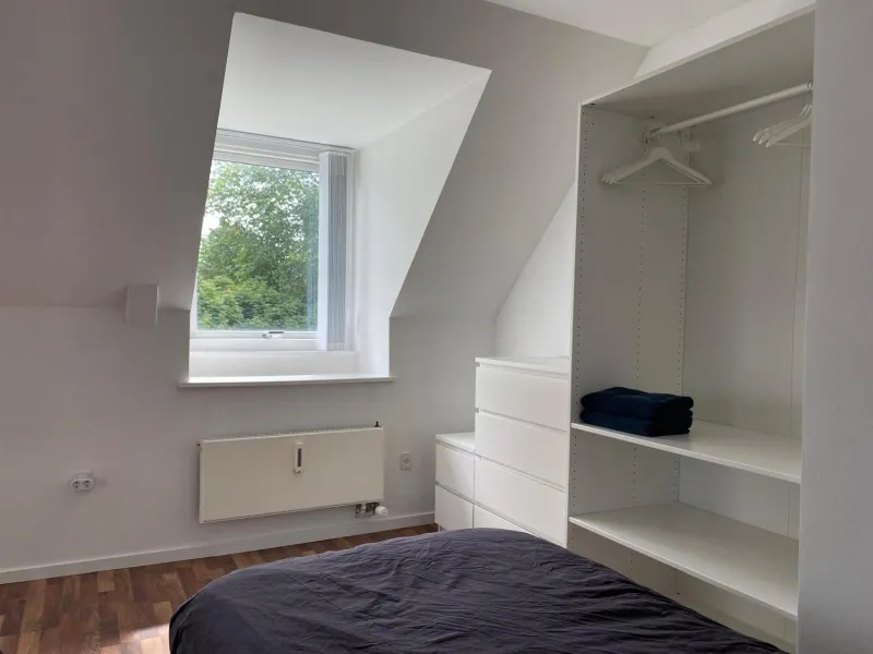 Renovated apartment photo 13