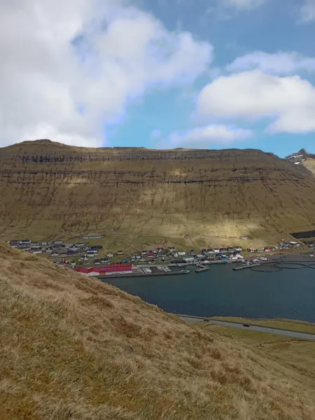 Billede 27 af Experience unique Faroe Islands holiday home by the sea with great views, fully equipped kitchen and reliable Wi-Fi