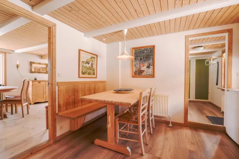 Photo 4 of Lovely 4 Bedroom House in Vestmanna