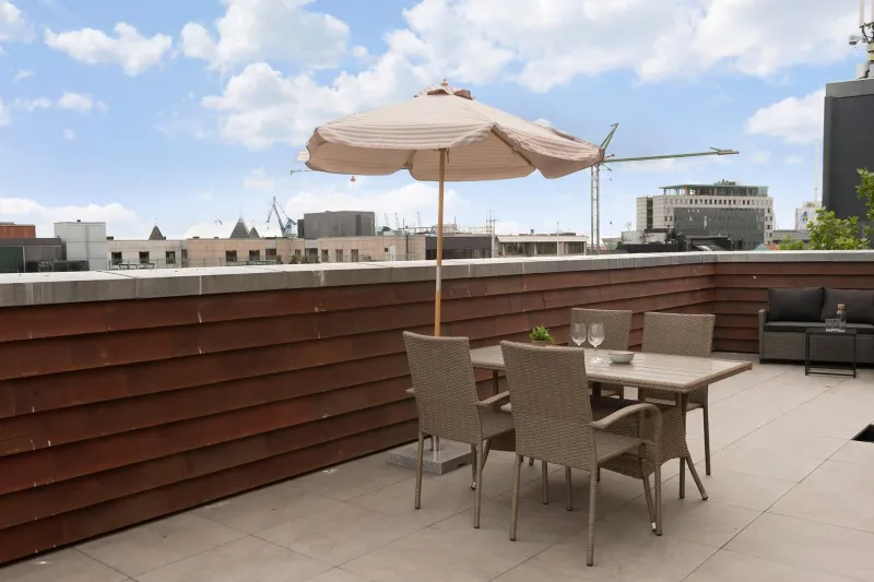 Billede 9 af Penthouse in City Center w Private Rooftop Terrace