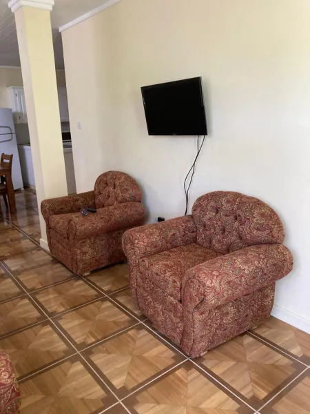 Billede 8 af 2 Bed Apartment - Sea View & 15min to Local Beach