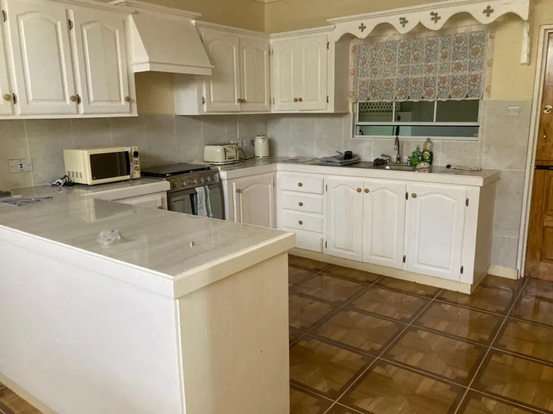 Billede 15 af 2 Bed Apartment - Sea View & 15min to Local Beach