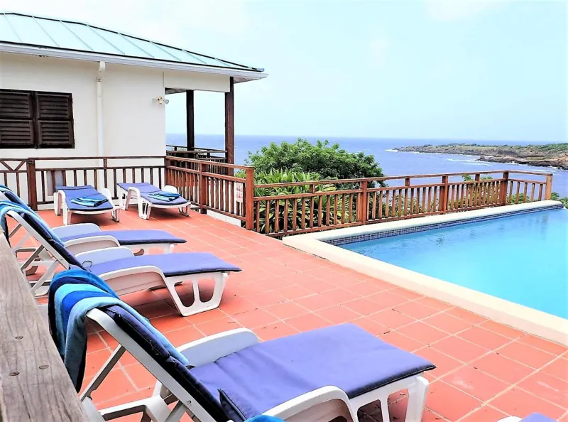 Billede 23 af Two Bays Beach Villa, Apartment, and Studios