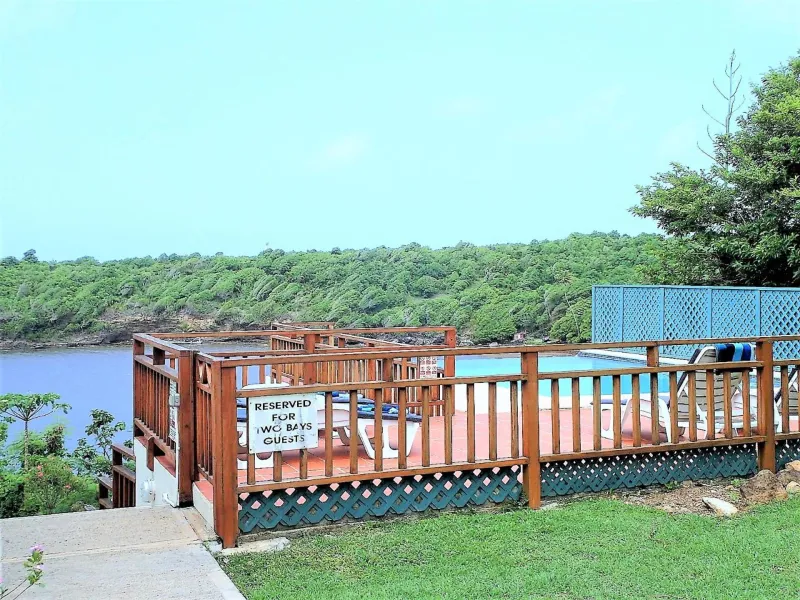 Billede 55 af Two Bays Beach Villa, Apartment, and Studios