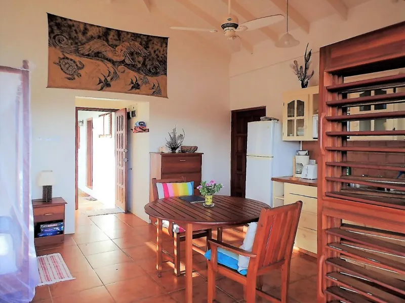 Billede 64 af Two Bays Beach Villa, Apartment, and Studios