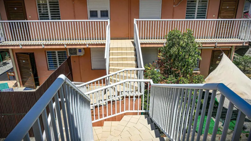 Billede 24 af Appartement Cayenne Chic Design Élégant en Bois Tropical