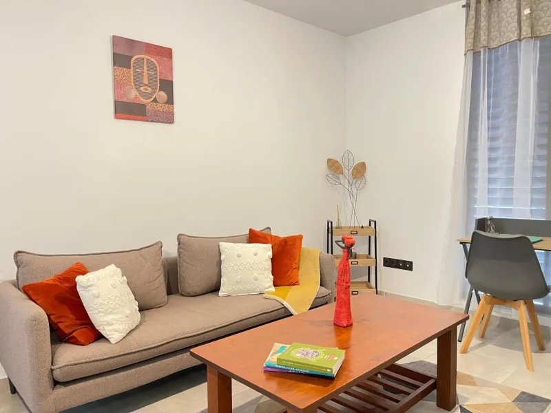 Billede 8 af Le Petit Colibri - Jardin 80m2 et espace de travail