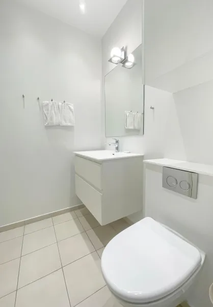 Billede 9 af Large & Modern 4 Bedroom Apartment