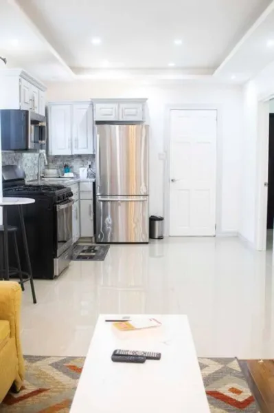 Billede 12 af Modern 2 Bedroom in Georgetown