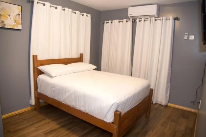 Billede 8 af Downstairs 2 Bedroom Avalon Regia Apartment
