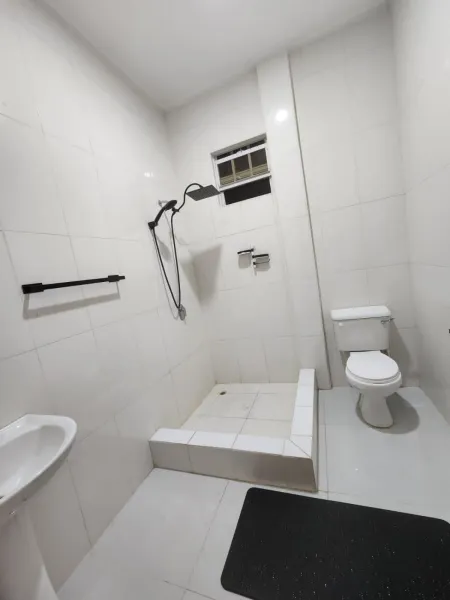 Billede 20 af 5 Bed Villa Sleeps 10 with Jacuzzi