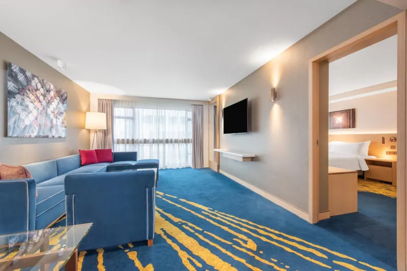 Foto 10 von Holiday Inn Golden Mile by IHG