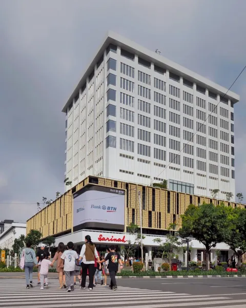 Billede 1 af Ashley Wahid Hasyim Jakarta