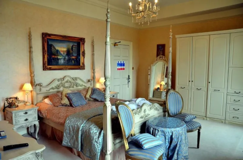 Billede 28 af La Haule Manor