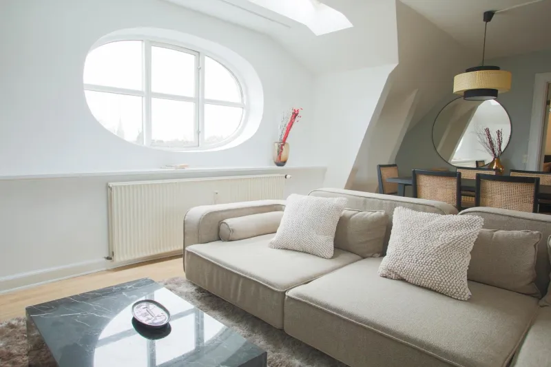 Billede 56 af Unique 5 Bedroom Apartment w Exposed Beams in Copenhagen