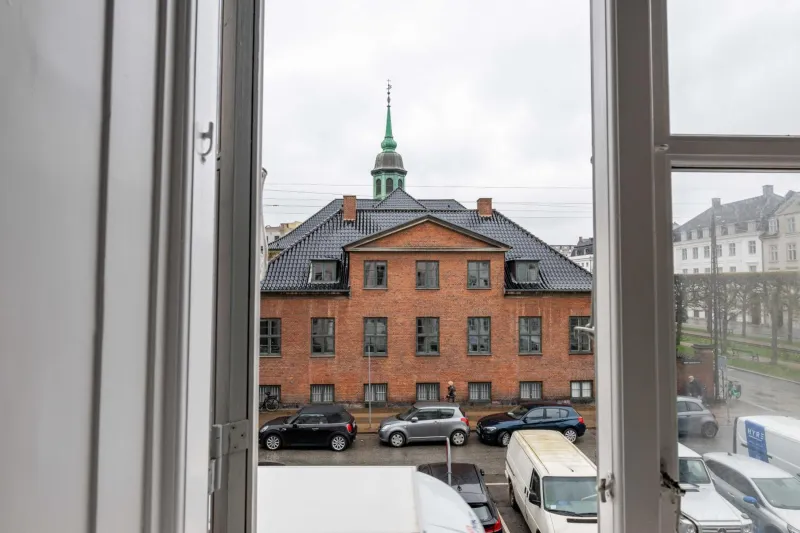 Billede 9 af Rare 4BR Apartment w Unique Details in CPH City
