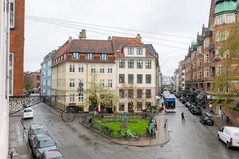 Billede 33 af Rare 4BR Apartment w Unique Details in CPH City