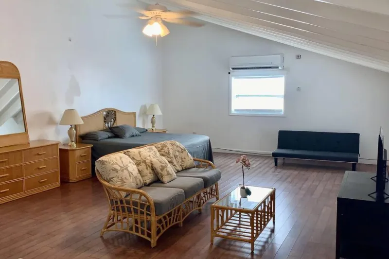 Beachfront condo in Frigate Bay photo 3