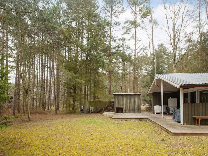 Billede 2 af Idyllic Holiday Home in Store Fuglede near Forest