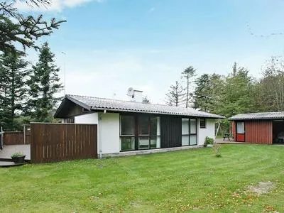 Billede 14 af 6 Person Holiday Home in Saltum-by Traum