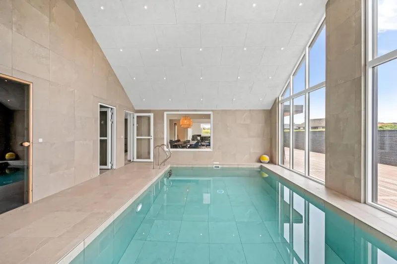 Billede 2 af Exclusive Newly Built Pool House With Outdoor Spa - 1032