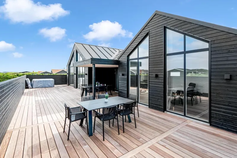 Billede 21 af Exclusive Newly Built Pool House With Outdoor Spa - 1032