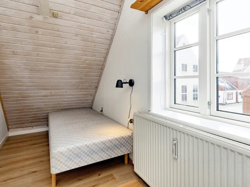 Billede 2 af 5 Person Holiday Home in Albaek