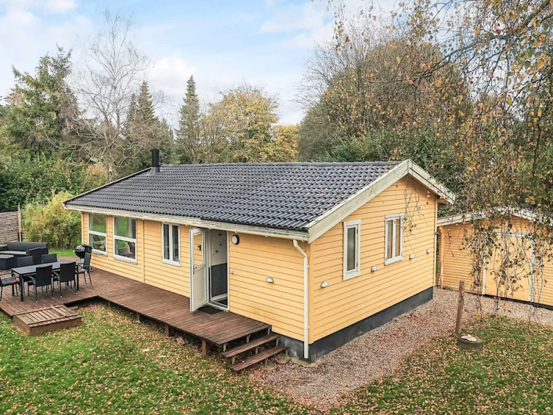 6 Person Holiday Home in Borup