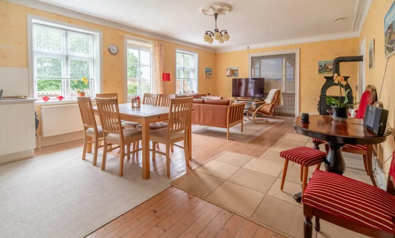 Billede 13 af Charming, spacious, sea view guest house