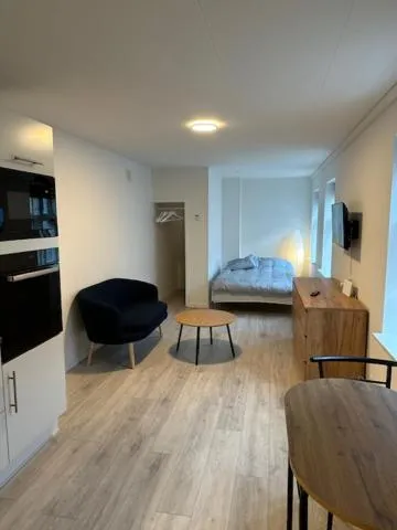 Billede 9 af 11A Højbanetorvet