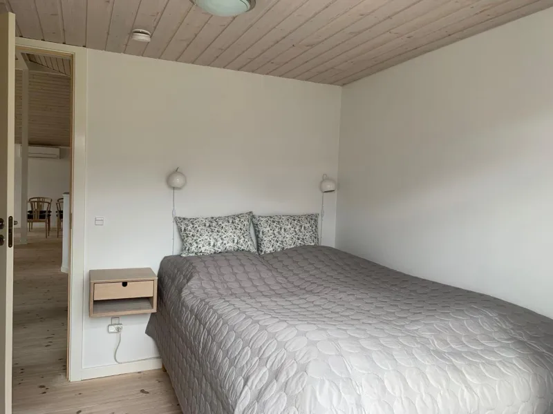 Billede 15 af Moderne sommerhus, 8 senge, 250 mtr til sandstrand