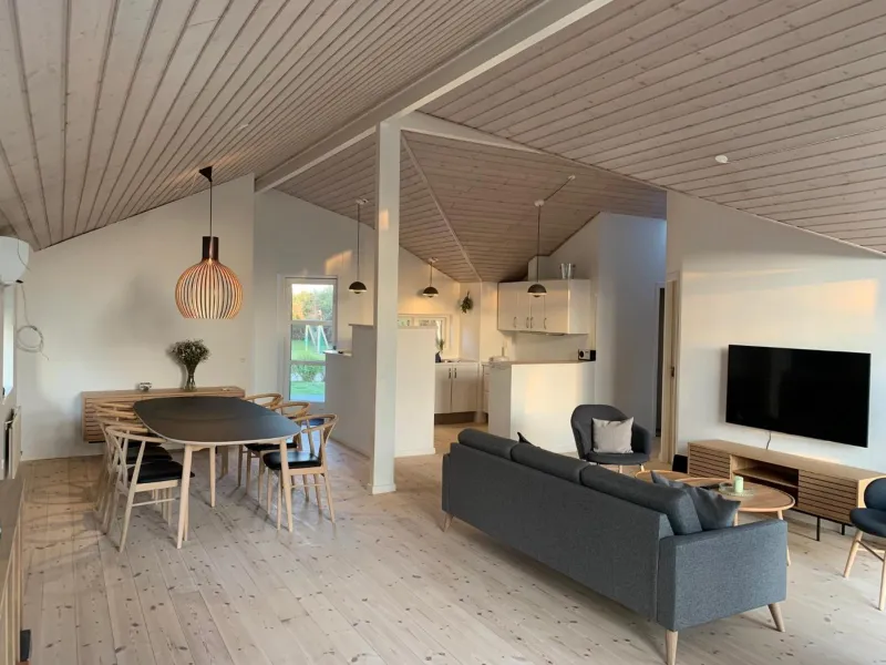 Billede 22 af Moderne sommerhus, 8 senge, 250 mtr til sandstrand
