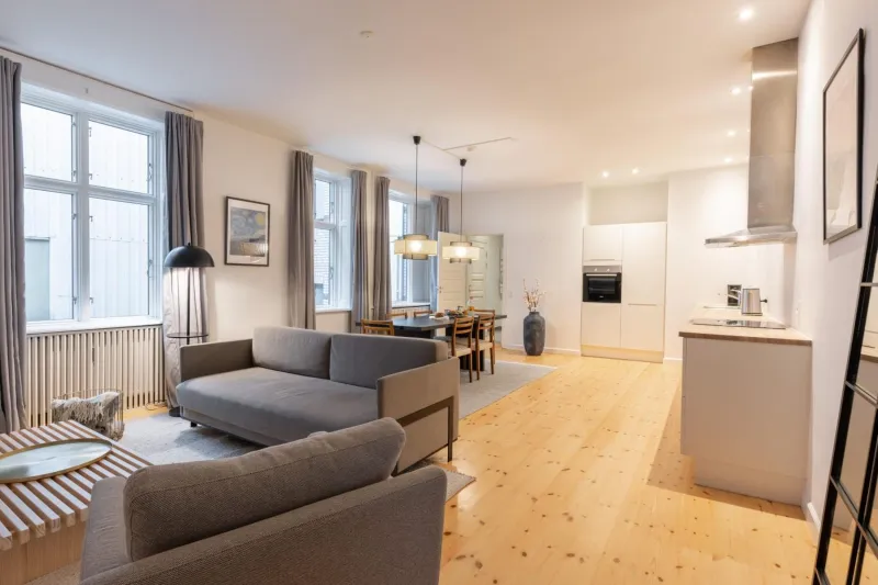 Billede 46 af Stunning 5 BR Apartment by The Lakes